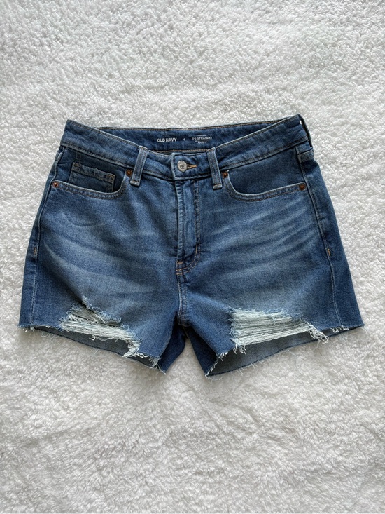 Old Navy Pants - Old Navy High-Rise O.G. Straight Distressed Denim Shorts - Size 6